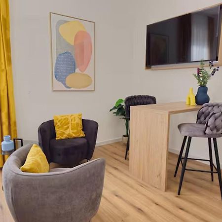 New Stylish & Modern Studio Apart - With Sea View Apartment พูลา ภายนอก รูปภาพ