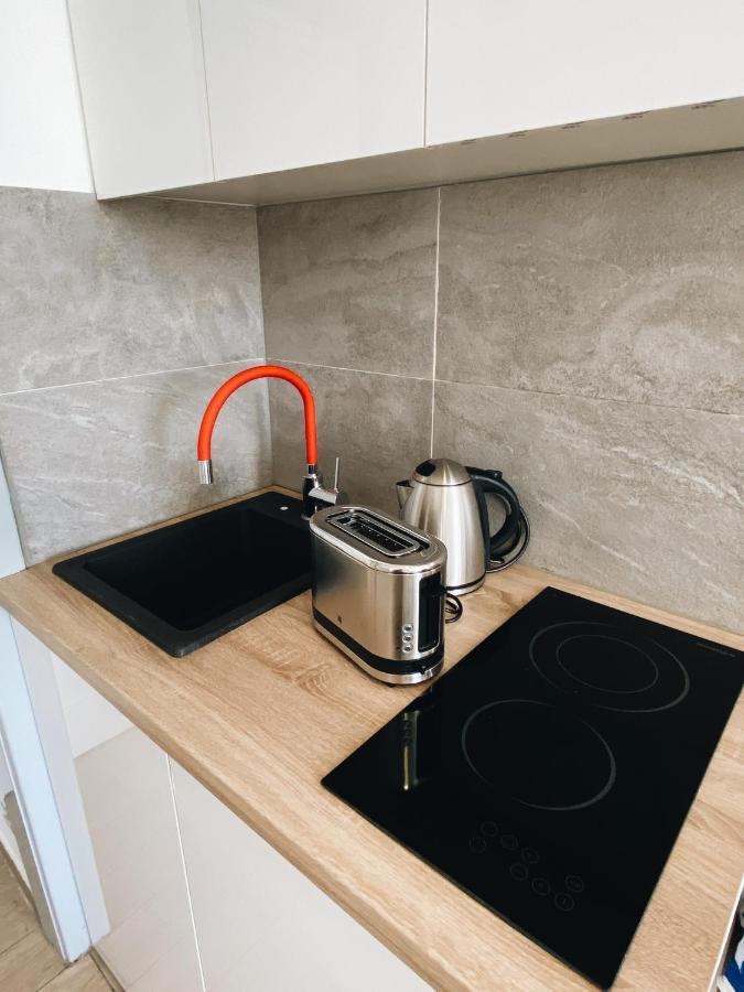 New Stylish & Modern Studio Apart - With Sea View Apartment พูลา ภายนอก รูปภาพ