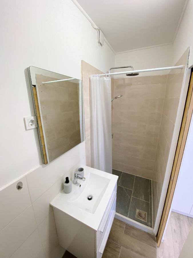 New Stylish & Modern Studio Apart - With Sea View Apartment พูลา ภายนอก รูปภาพ